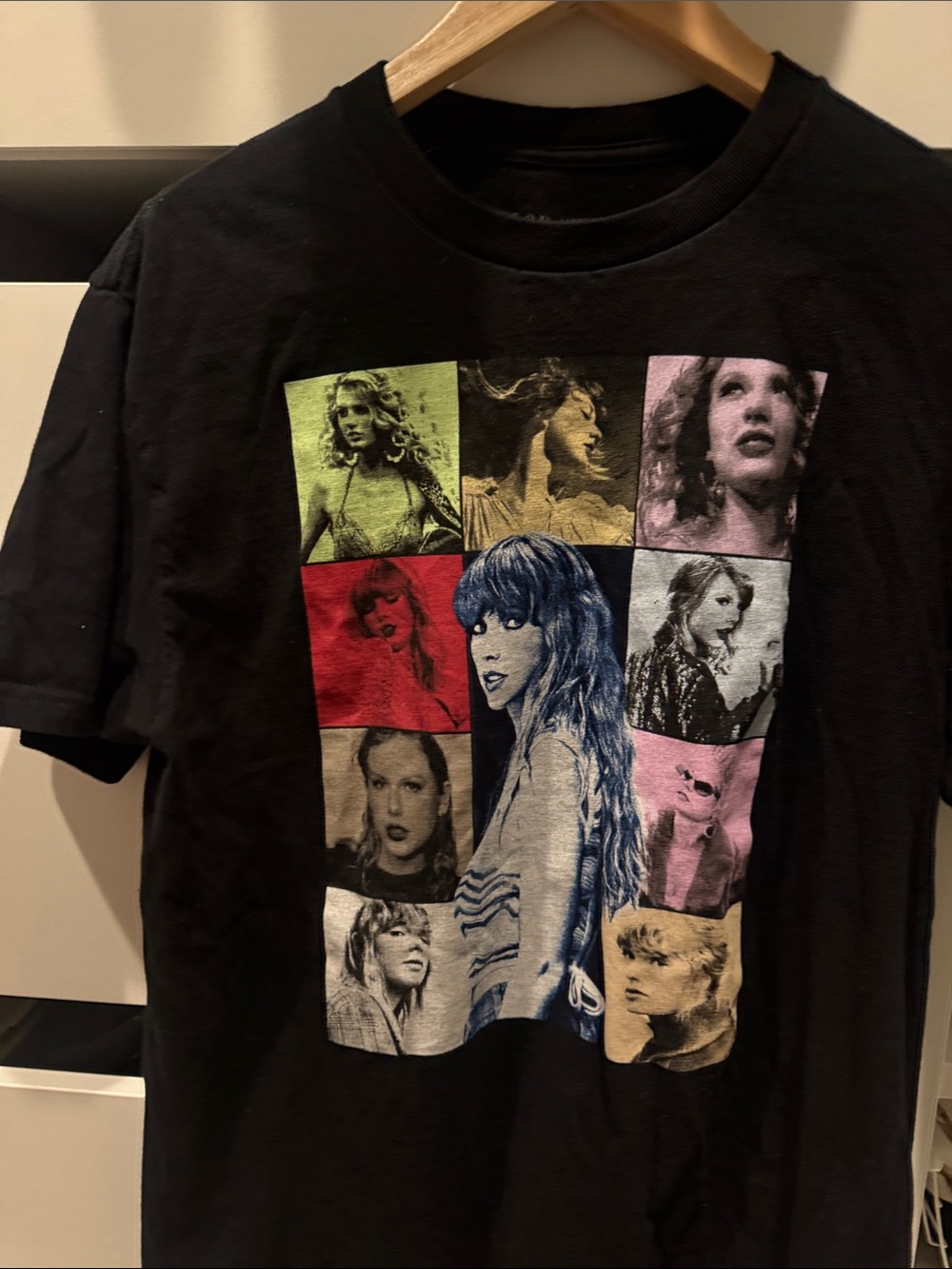 Taylor Swift Black Short Sleeve Eras Tour T-shirt